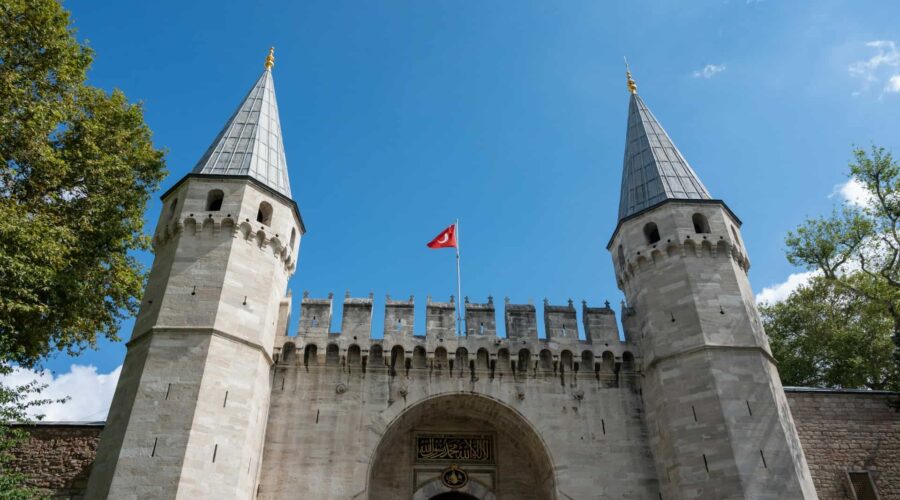 Topkapı Palace – Overlooking History, Facing the Bosphorus